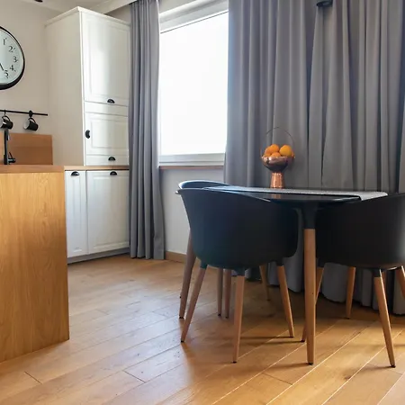 Comfort Legionow Apartment